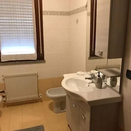 Elegante, Romantico E Riservato 팔라쫄로델로스텔라